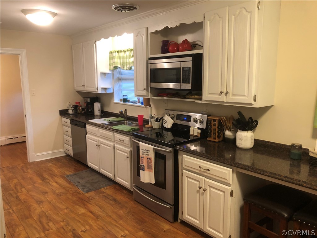 3344 Cedar Grove Road Richmond, VA 23235 - Photo 3 of 21 Gallery Image 3