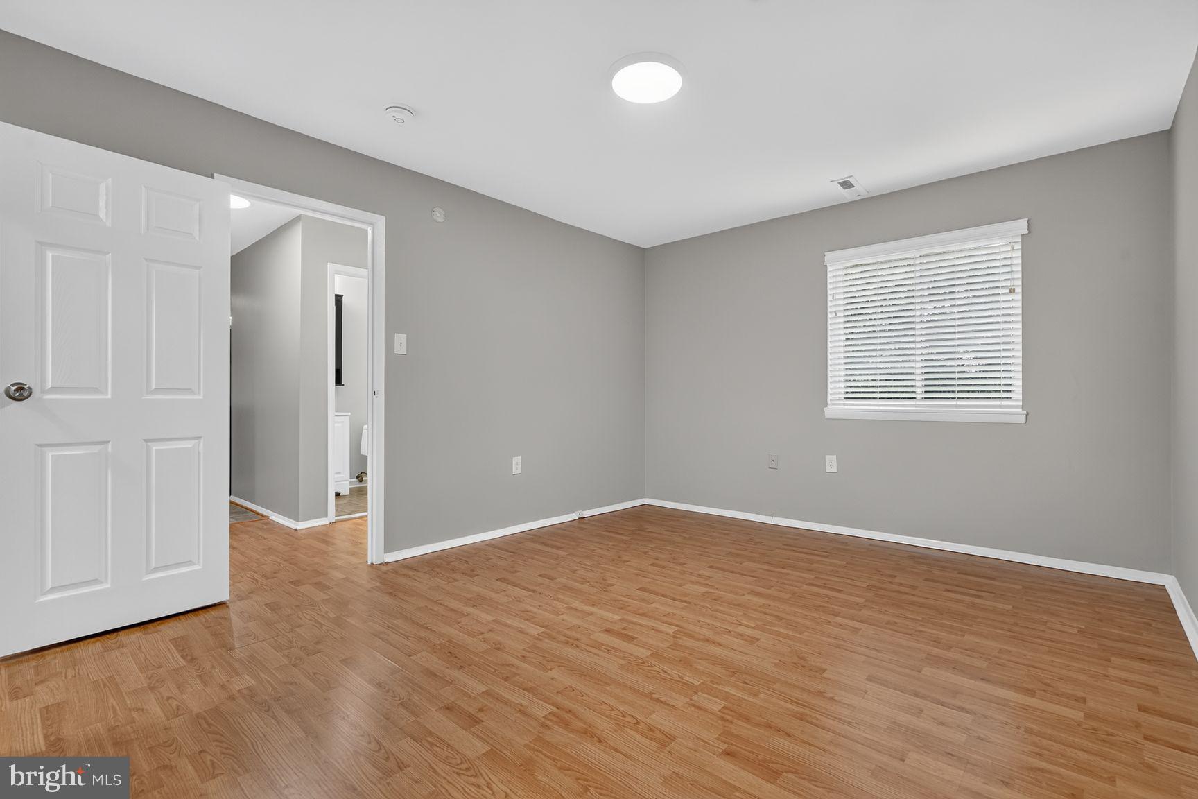 9908 Walker House Road, Unit 99086 Gaithersburg, MD 20886 - Photo 14 of 20