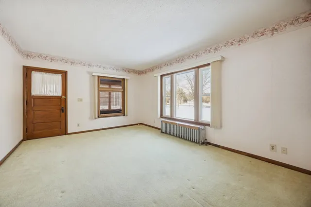 $390,000 | 4810 Lexington Avenue Northeast, Andover, MN 55304