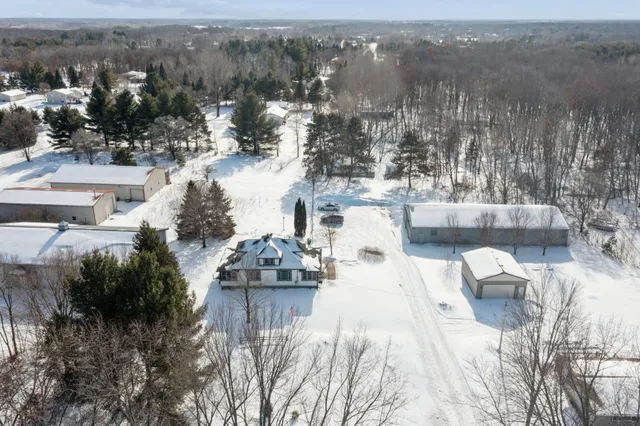 $390,000 | 4810 Lexington Avenue Northeast, Andover, MN 55304