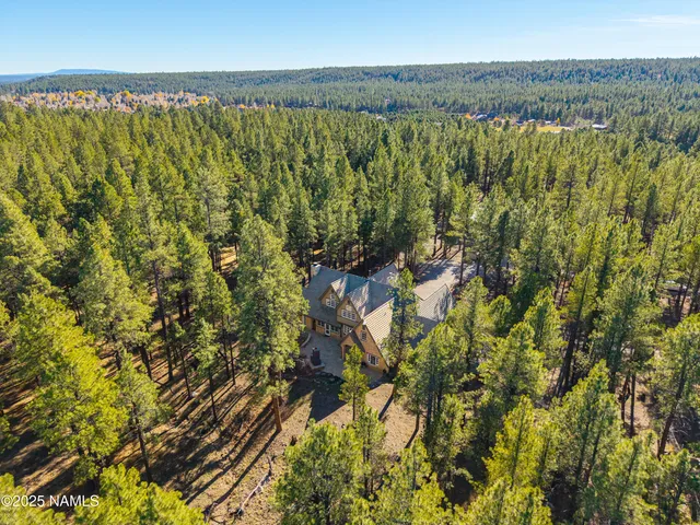 $3,000,000 | 2750 Forest Hills Drive, Flagstaff, AZ 86001