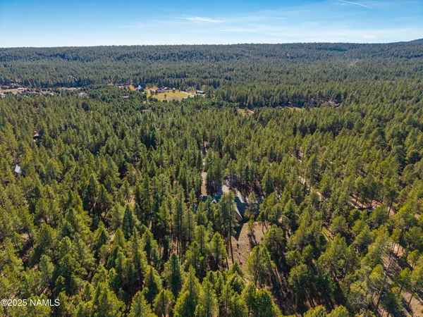 $3,000,000 | 2750 Forest Hills Drive, Flagstaff, AZ 86001