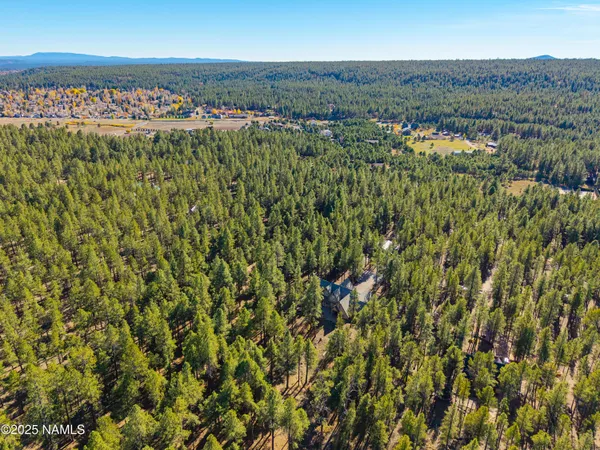 $3,000,000 | 2750 Forest Hills Drive, Flagstaff, AZ 86001