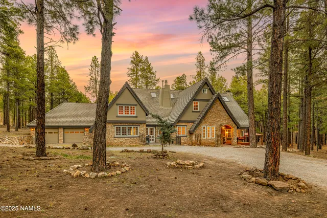 $3,000,000 | 2750 Forest Hills Drive, Flagstaff, AZ 86001