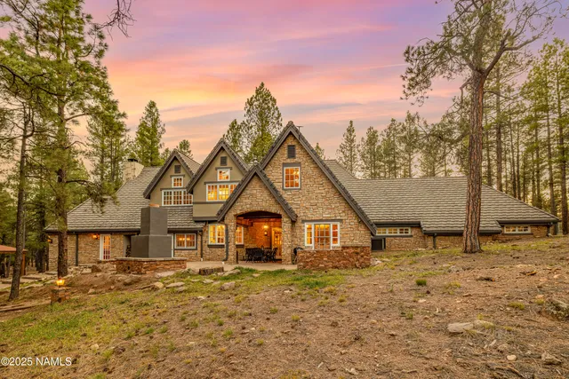 $3,000,000 | 2750 Forest Hills Drive, Flagstaff, AZ 86001