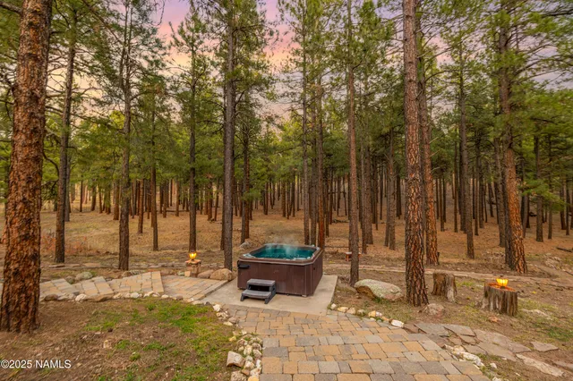 $3,000,000 | 2750 Forest Hills Drive, Flagstaff, AZ 86001