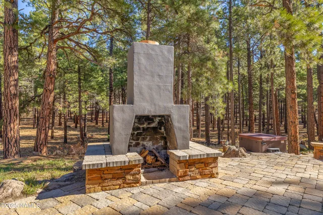 $3,000,000 | 2750 Forest Hills Drive, Flagstaff, AZ 86001