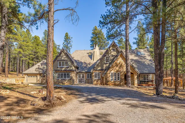 $3,000,000 | 2750 Forest Hills Drive, Flagstaff, AZ 86001