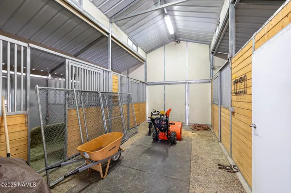 $3,000,000 | 2750 Forest Hills Drive, Flagstaff, AZ 86001