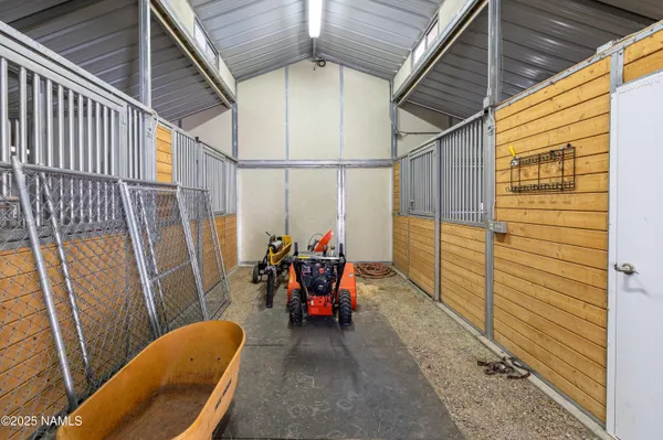 $3,000,000 | 2750 Forest Hills Drive, Flagstaff, AZ 86001