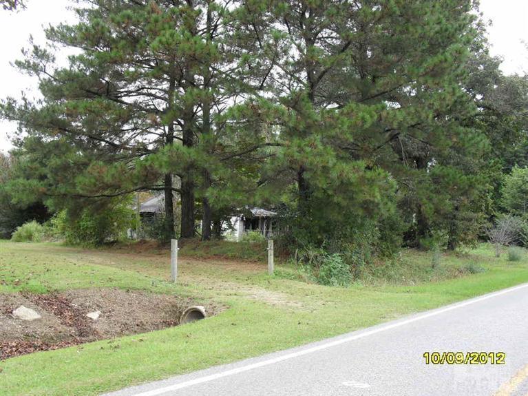 3429 Lake Artesia Road Faison, NC 28341 - Photo 1 of 3 Primary Photo