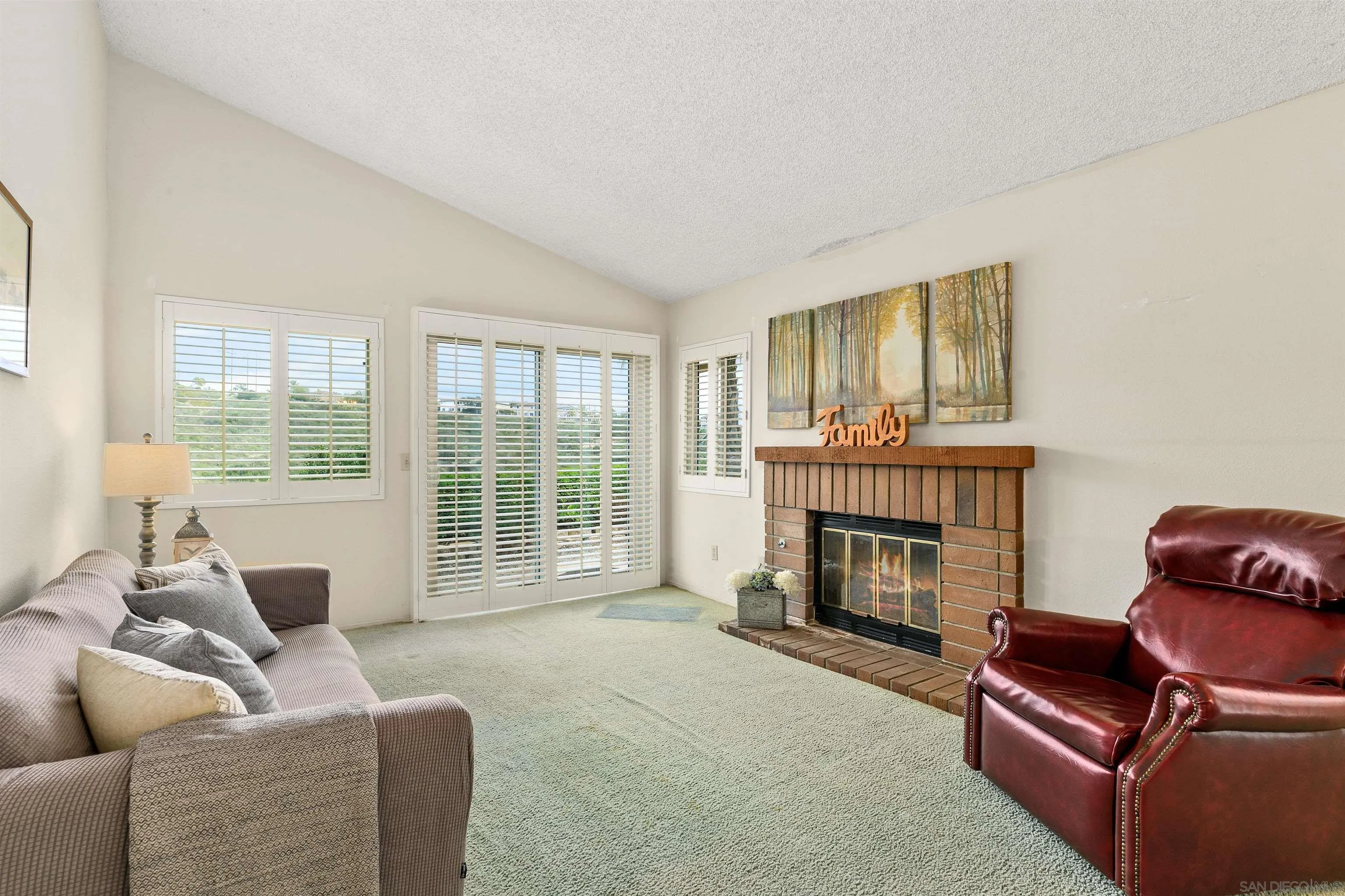 4793 Gateshead Road Carlsbad, CA 92010 - Photo 13 of 34 Gallery Image 13