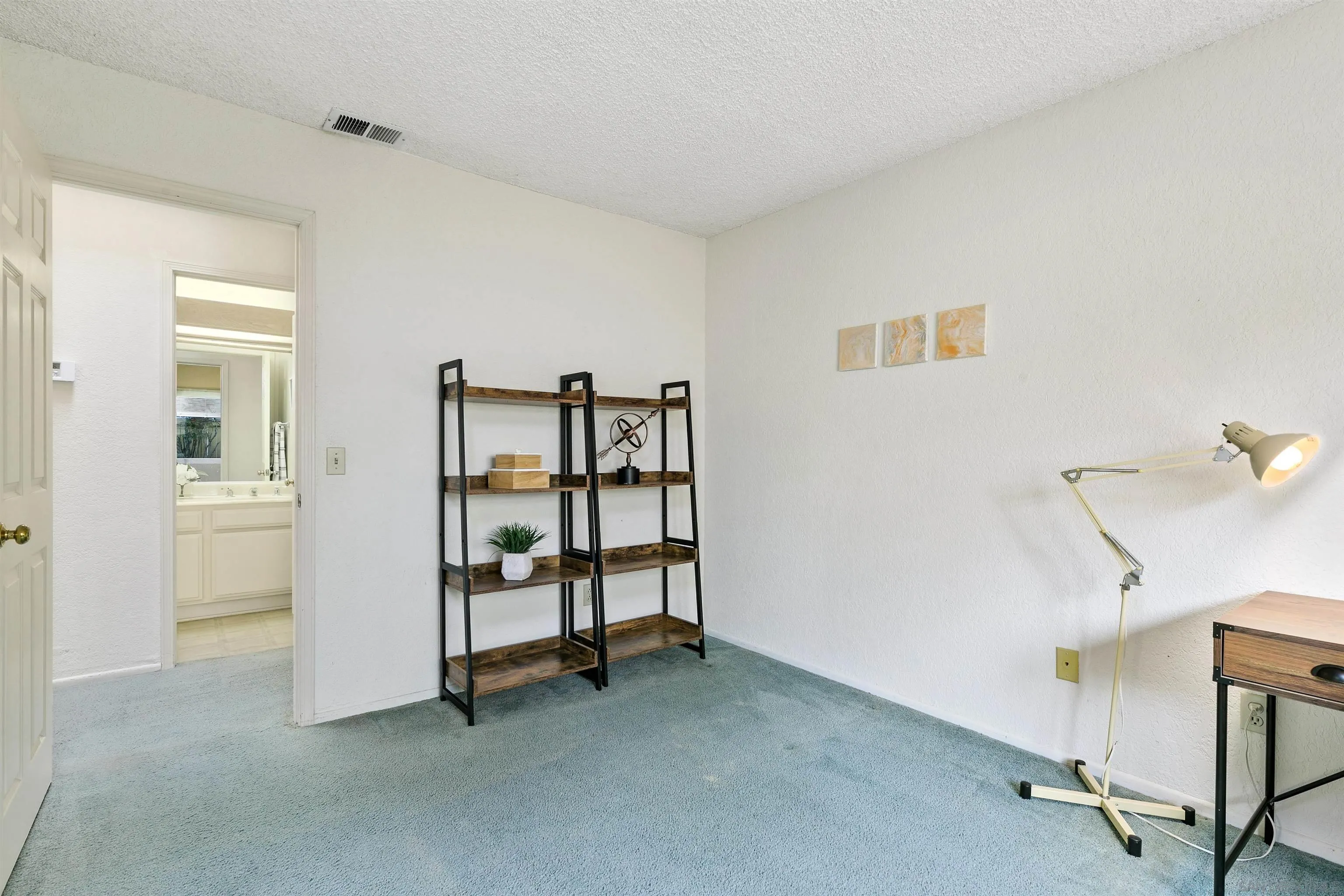 4793 Gateshead Road Carlsbad, CA 92010 - Photo 24 of 34 Gallery Image 24