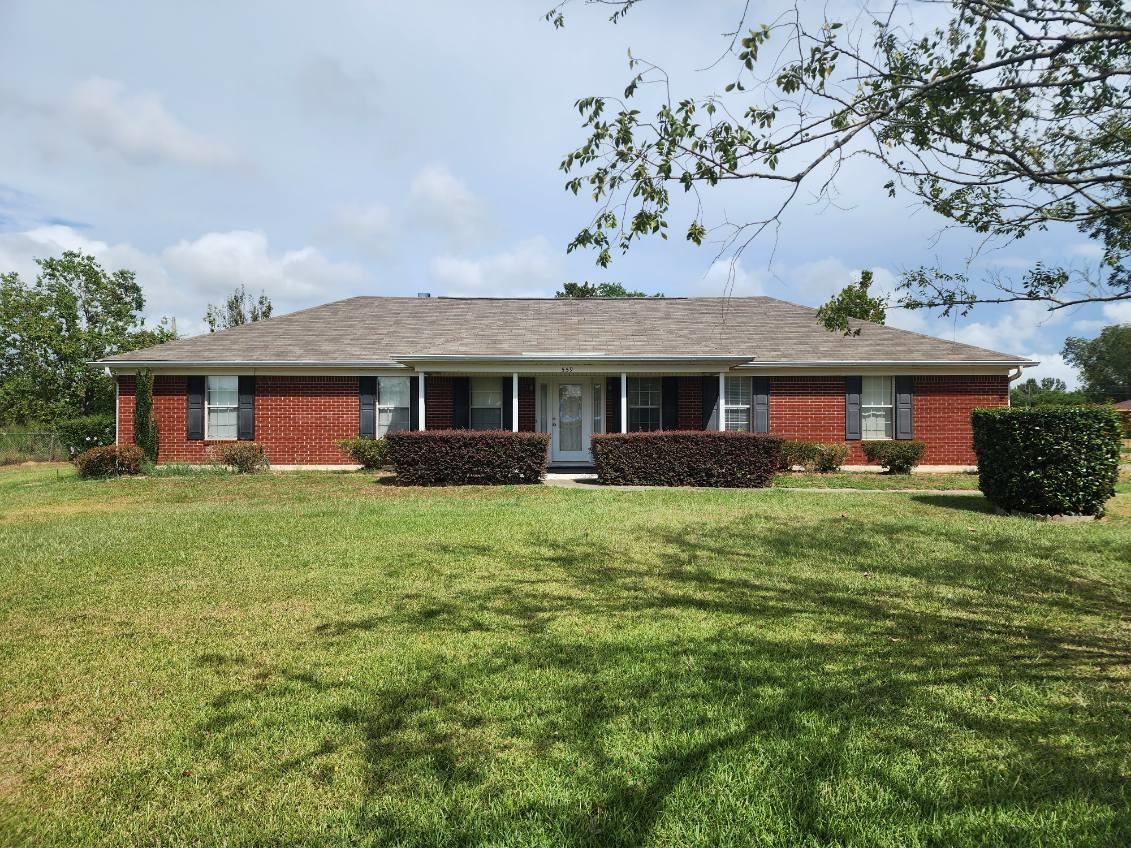 559 Robinson Street Atmore, AL 36502 - Photo 1 of 30