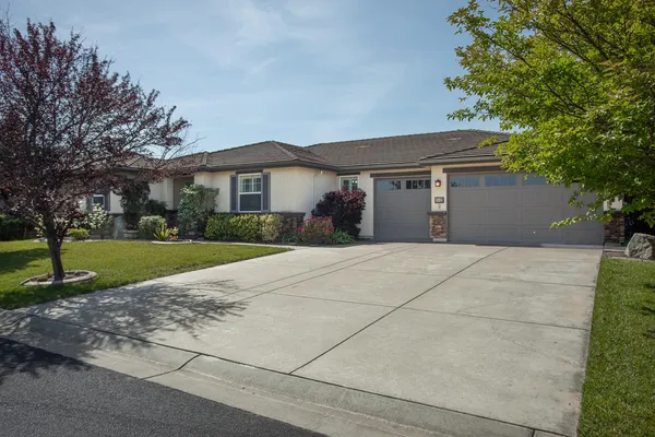 $545,000 | 2042 Danforth Way, Plumas Lake, CA 95961