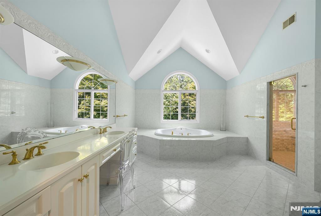 24 Vanderbeck Lane Mahwah, NJ 07430 - Photo 24 of 47