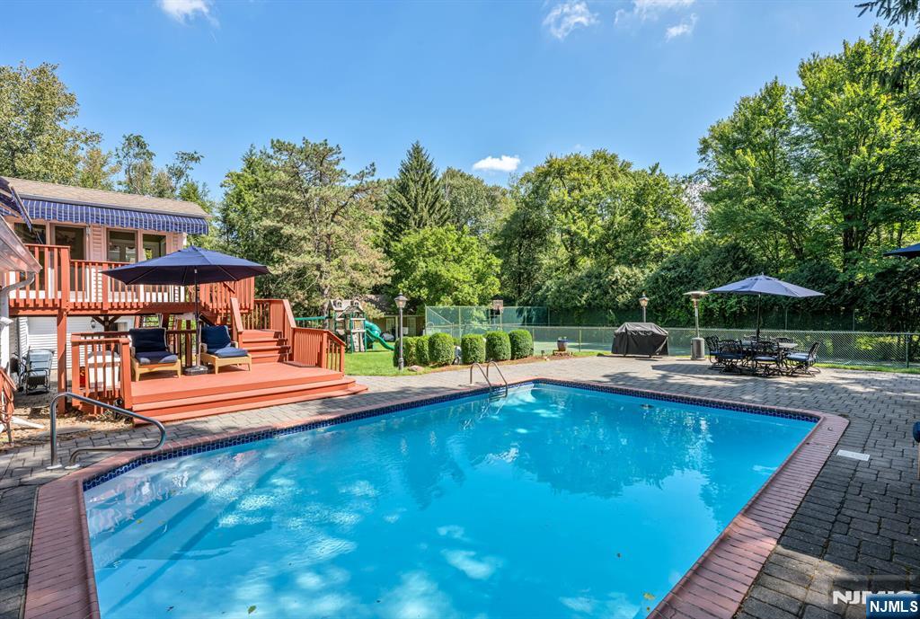24 Vanderbeck Lane Mahwah, NJ 07430 - Photo 38 of 47