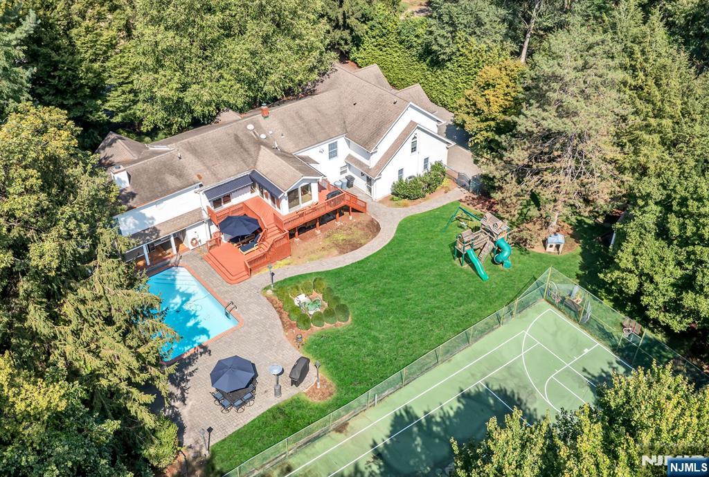 24 Vanderbeck Lane Mahwah, NJ 07430 - Photo 45 of 47