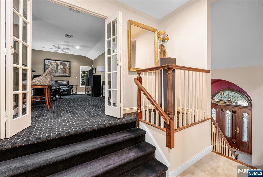 24 Vanderbeck Lane Mahwah, NJ 07430 - Photo 9 of 47