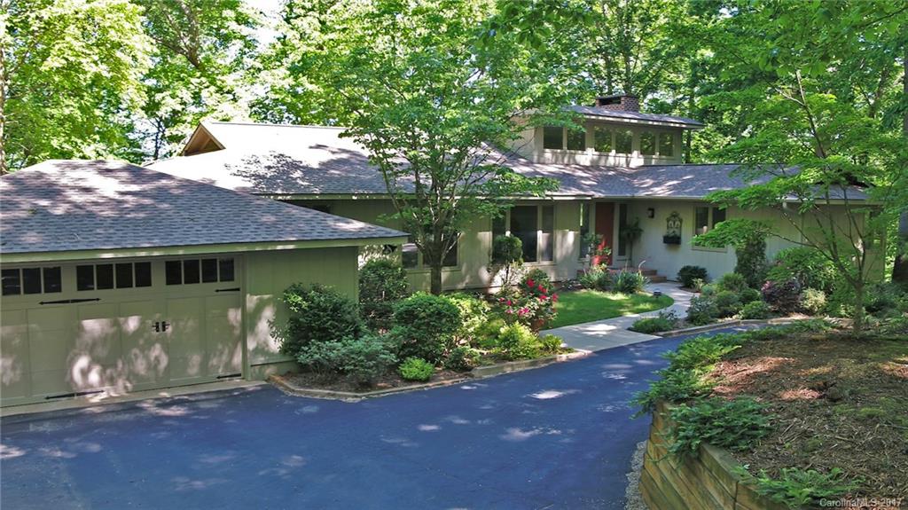 222 Grey Fox Lane Tryon, NC 28782 - Photo 1 of 24 Gallery Image 1