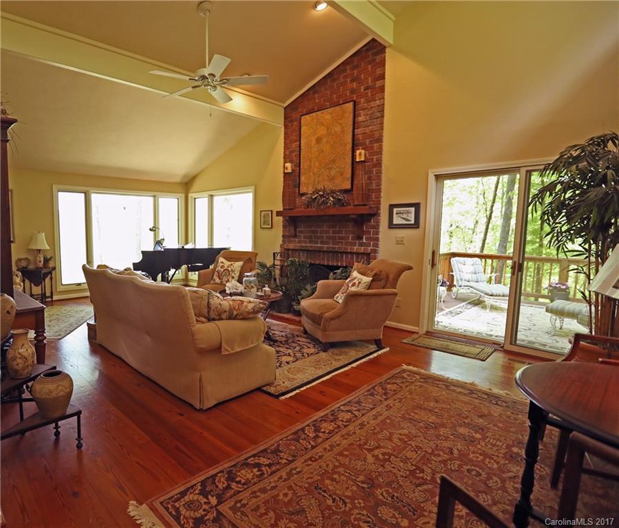 222 Grey Fox Lane Tryon, NC 28782 - Photo 5 of 24 Gallery Image 5