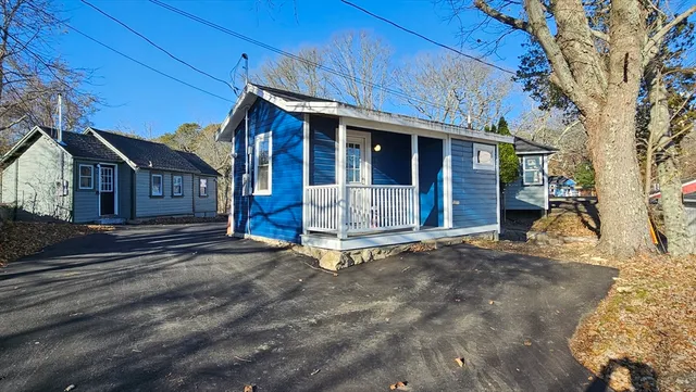 $2,300 | 825 Scenic Highway, Unit 11, Bourne, MA 02532