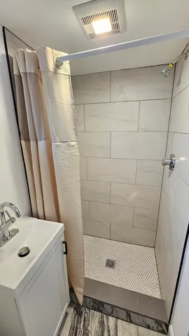 $2,300 | 825 Scenic Highway, Unit 11, Bourne, MA 02532