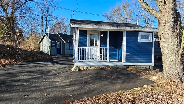 $2,300 | 825 Scenic Highway, Unit 11, Bourne, MA 02532