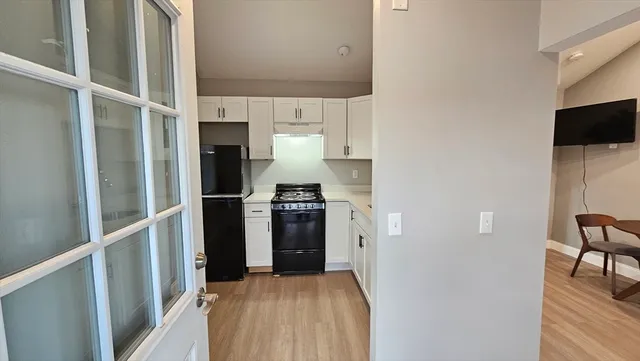 $2,300 | 825 Scenic Highway, Unit 11, Bourne, MA 02532