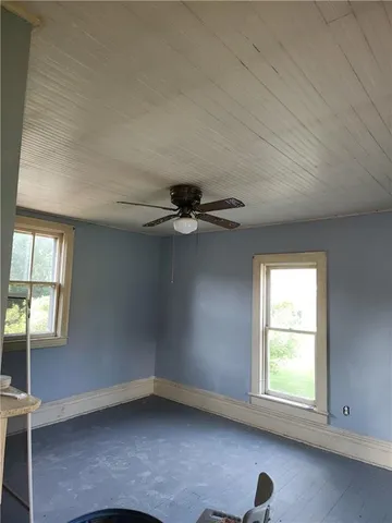 $129,900 | 917 Mapletown Road, Greensboro, PA 15338