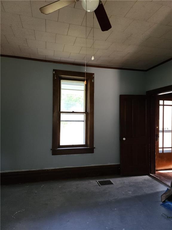 917 Mapletown Road Greensboro, PA 15338 - Photo 10 of 27