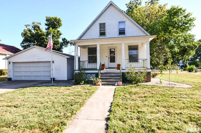 $125,000 | 210 4th Street, Morrisonville, IL 62546