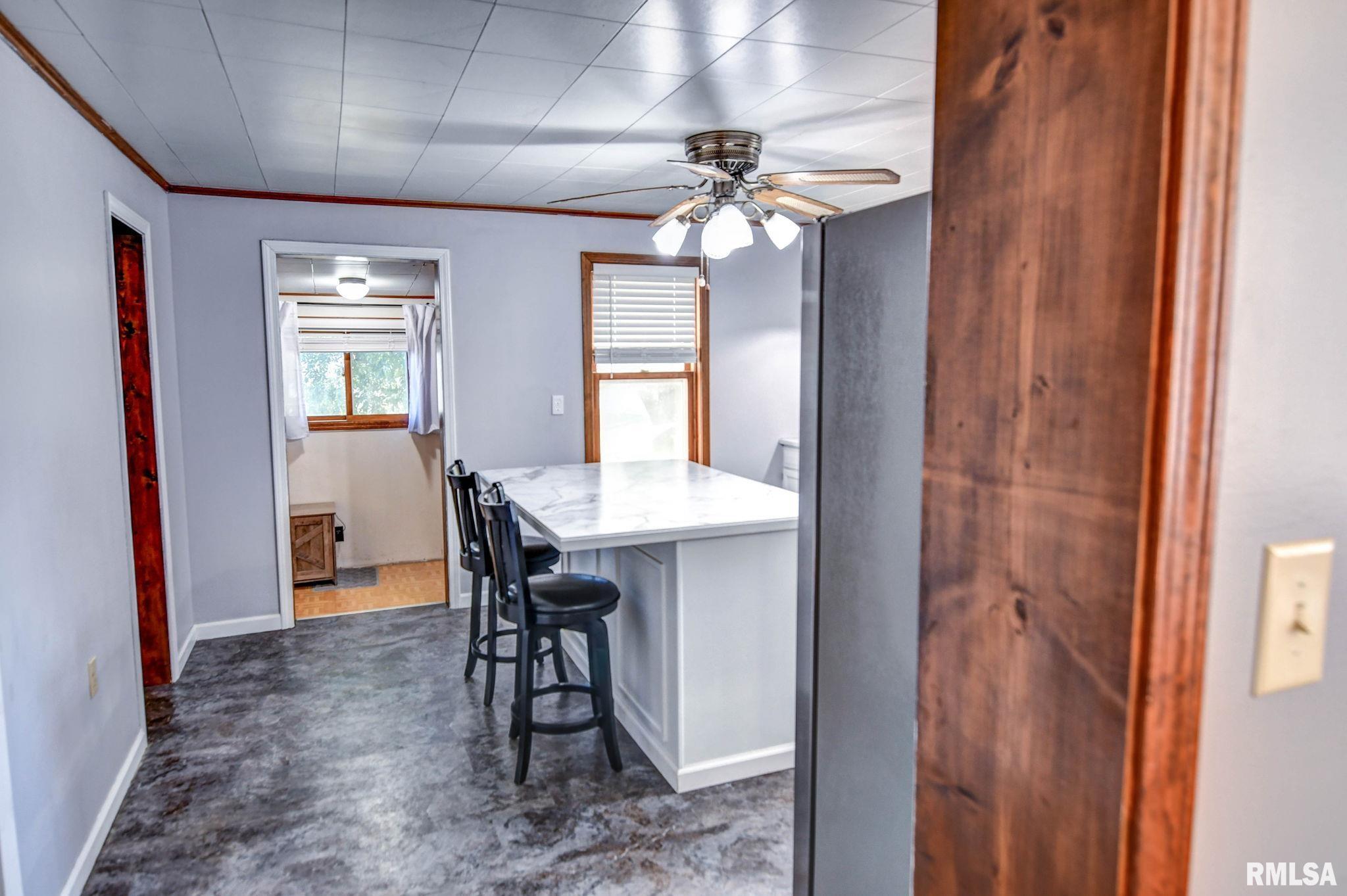 210 4th Street Morrisonville, IL 62546 - Photo 16 of 43