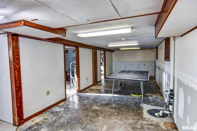 $125,000 | 210 4th Street, Morrisonville, IL 62546