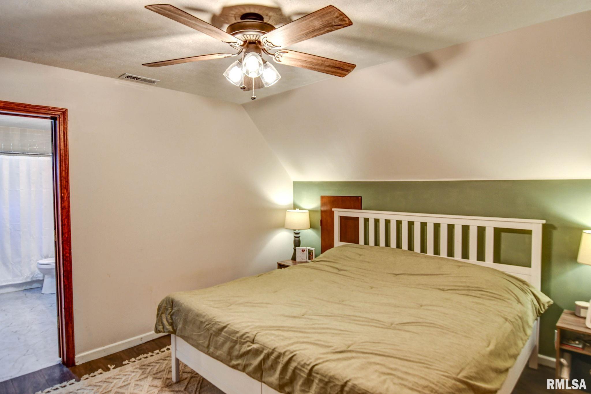 210 4th Street Morrisonville, IL 62546 - Photo 30 of 43