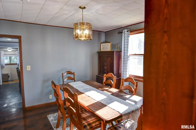 $125,000 | 210 4th Street, Morrisonville, IL 62546