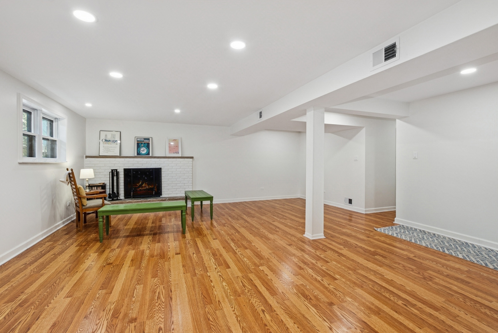7925 Glen Lane Darien, IL 60561 - Photo 18 of 25 a view of a livingroom with furniture and a fireplace