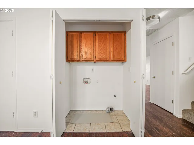 view of an empty room