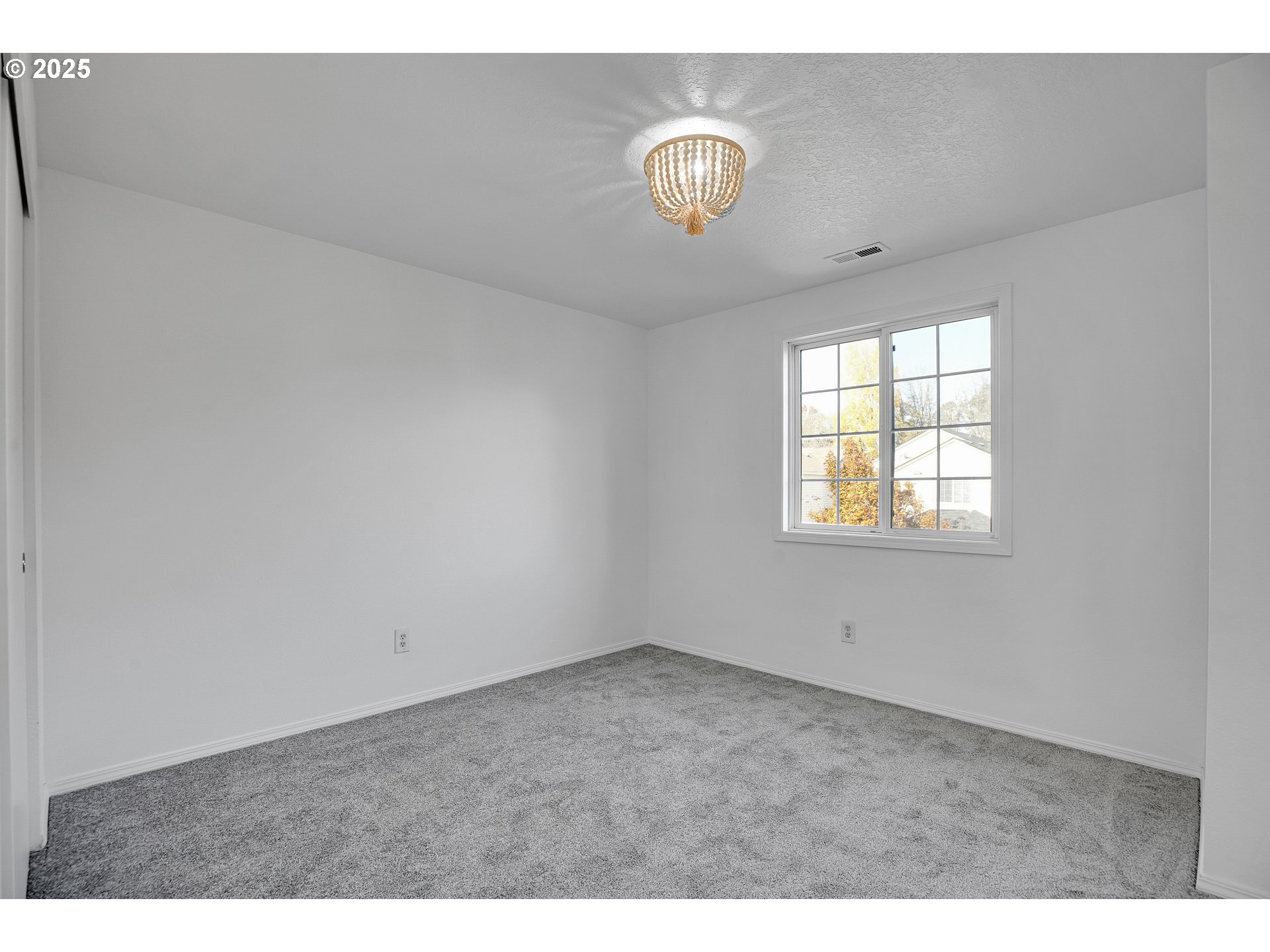 16916 Southwest Whitley Way Beaverton, OR 97006 - Photo 31 of 39