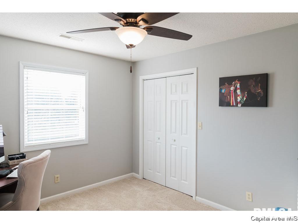 1960 East Barber Road Sherman, IL 62684 - Photo 21 of 40 Gallery Image 21