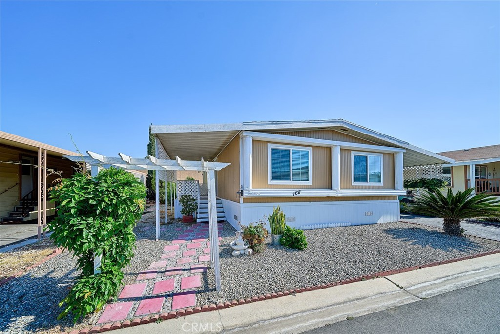 4000 Pierce Street, Unit 168 Riverside, CA 92505 - Photo 3 of 34