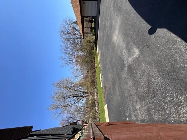 $2,200 | 7819 Garden Lane, Unit 1, Justice, IL 60458