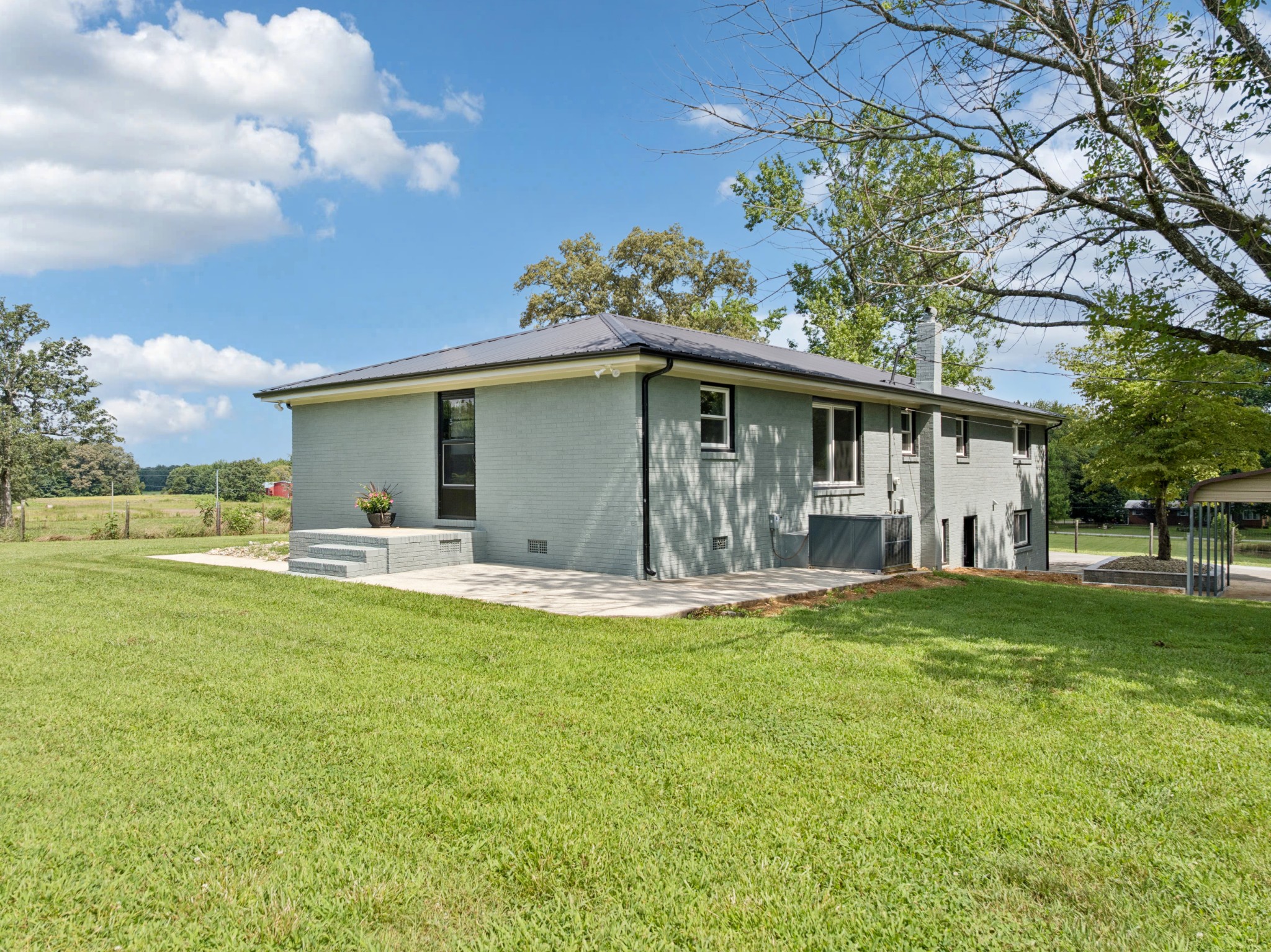 460 Grosch Road Manchester, TN 37355 - Photo 4 of 68 Gallery Image 4