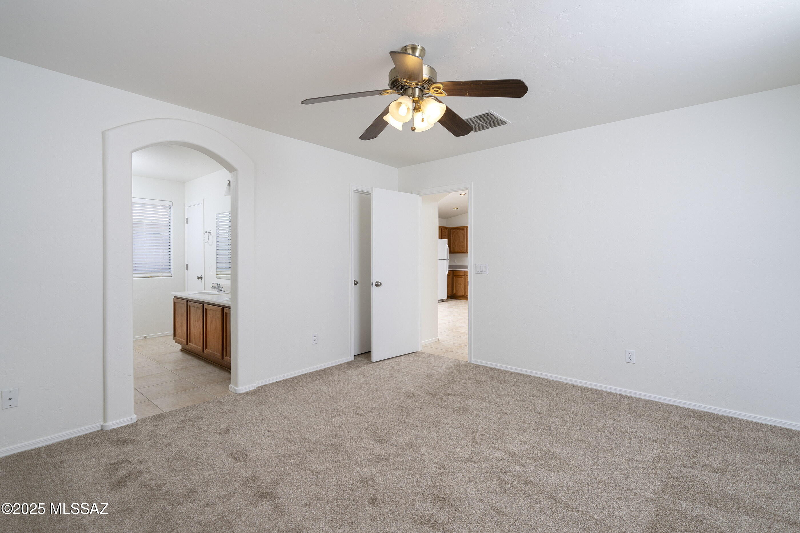 4381 Via Rio Azul South Tucson, AZ 85714 - Photo 9 of 20
