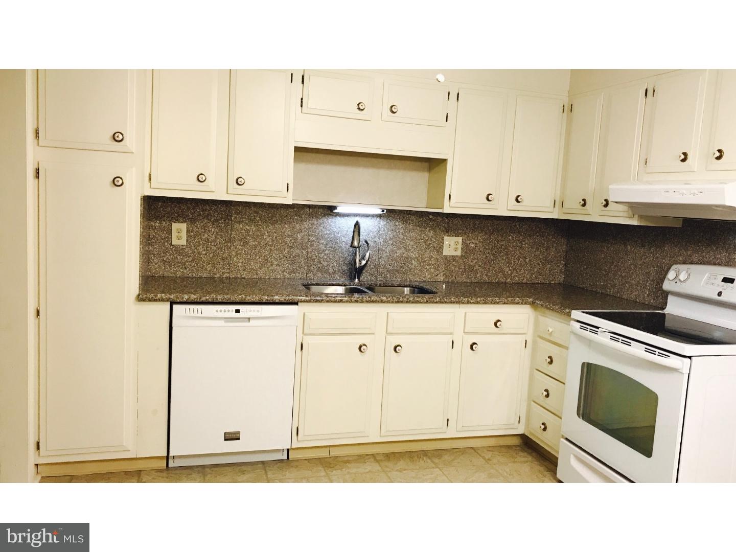 460 Hilltop Road Kutztown, PA 19530 - Photo 15 of 21 Kitchen