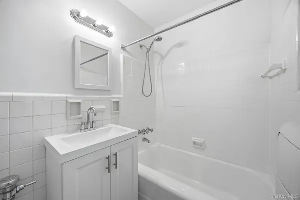 $250,000 | 50-22 40th Street, Unit 4D | Sunnyside