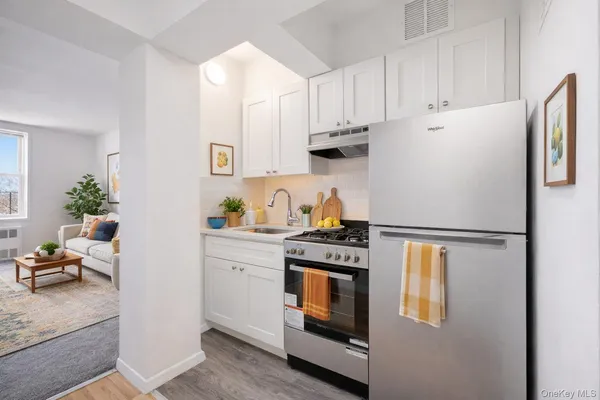 $250,000 | 50-22 40th Street, Unit 4D | Sunnyside