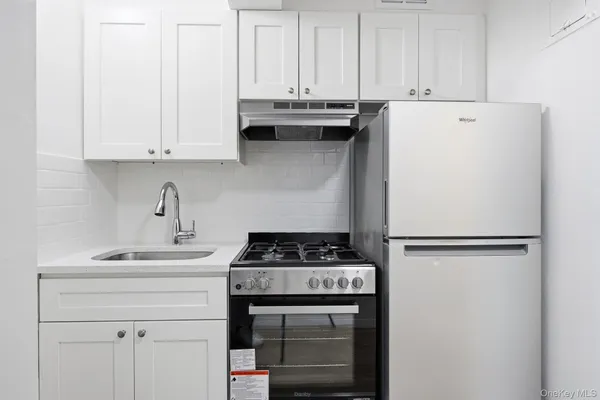 $250,000 | 50-22 40th Street, Unit 4D | Sunnyside