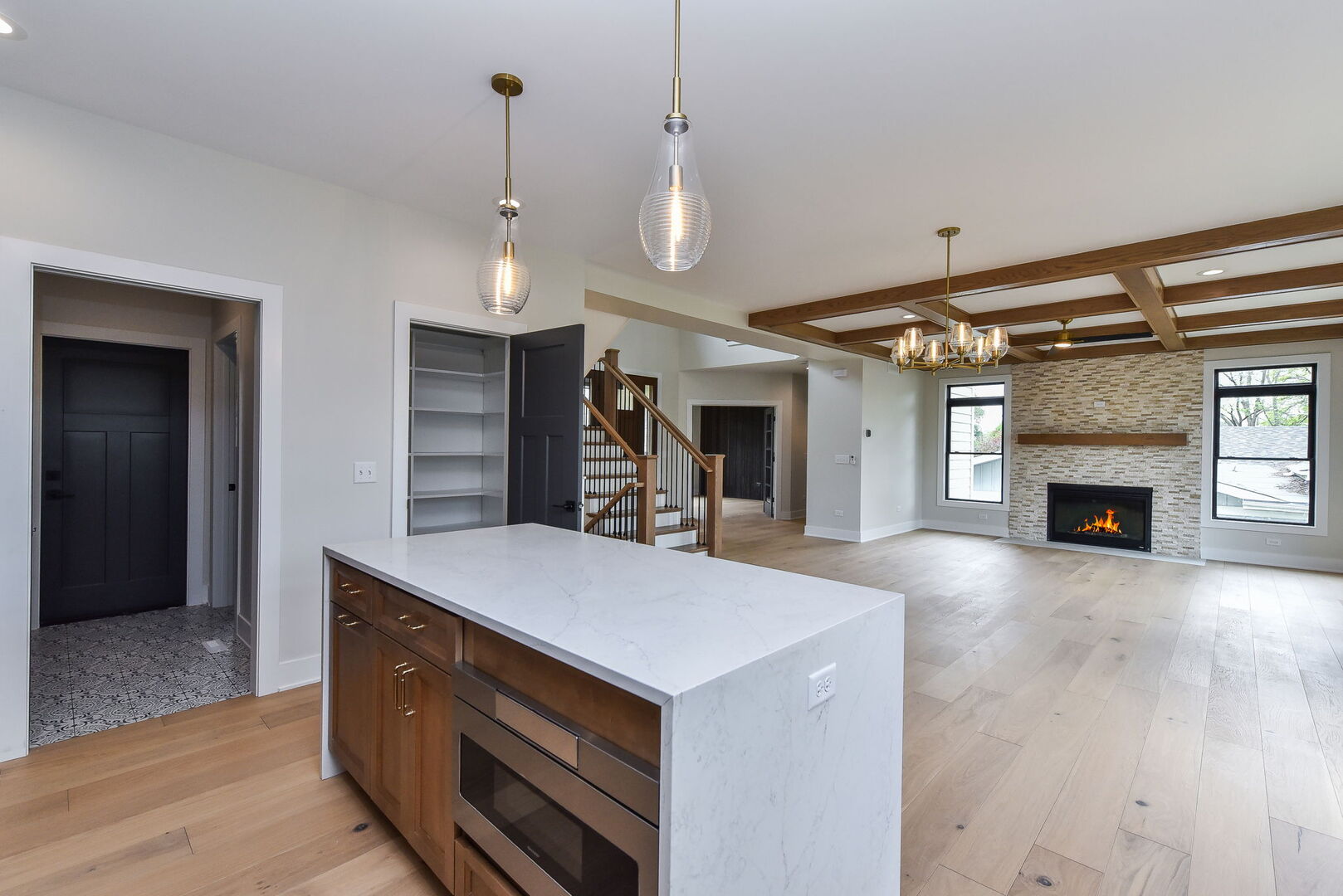 4600 Sterling Road Downers Grove, IL 60515 - Photo 10 of 42 Gallery Image 10