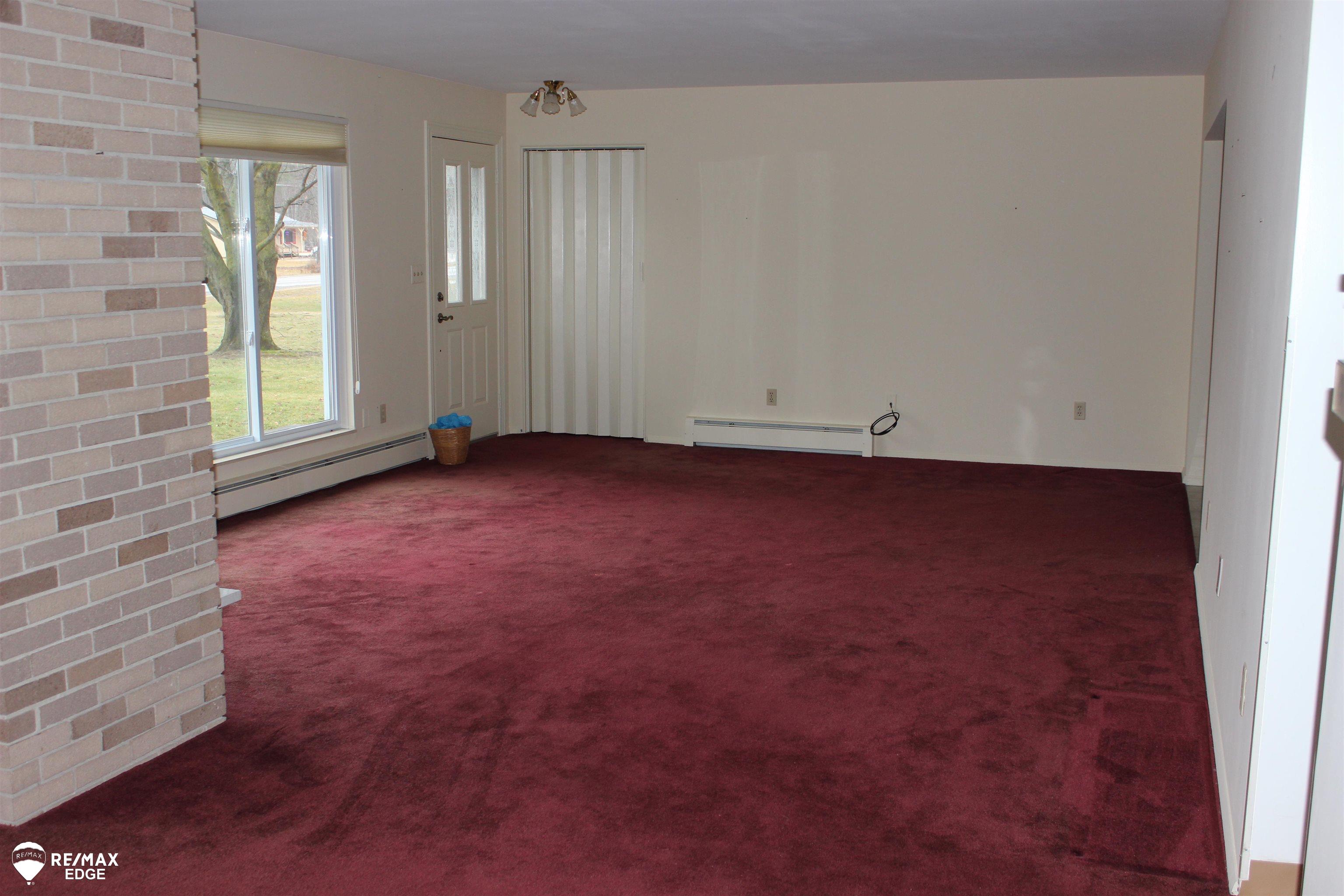 8047 Seymour Road Flushing, MI 48433 - Photo 6 of 47